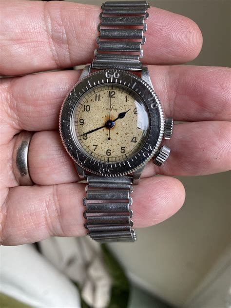 Very Rare 1940 “Battle of Britain” Omega Ref. CK2129 .